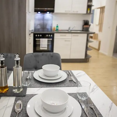 Hannibal - Design Magnolia 1, Vw Naehe, Parkplatz, Kueche, Highspeed-wlan, Fitness, Solarium Apartment