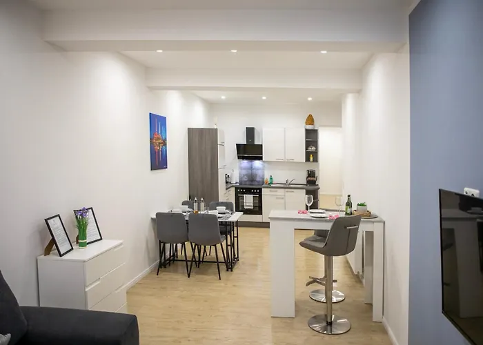 Hannibal - Design Magnolia 1, Vw Naehe, Parkplatz, Kueche, Highspeed-wlan, Fitness, Solarium Wolfsbourg
